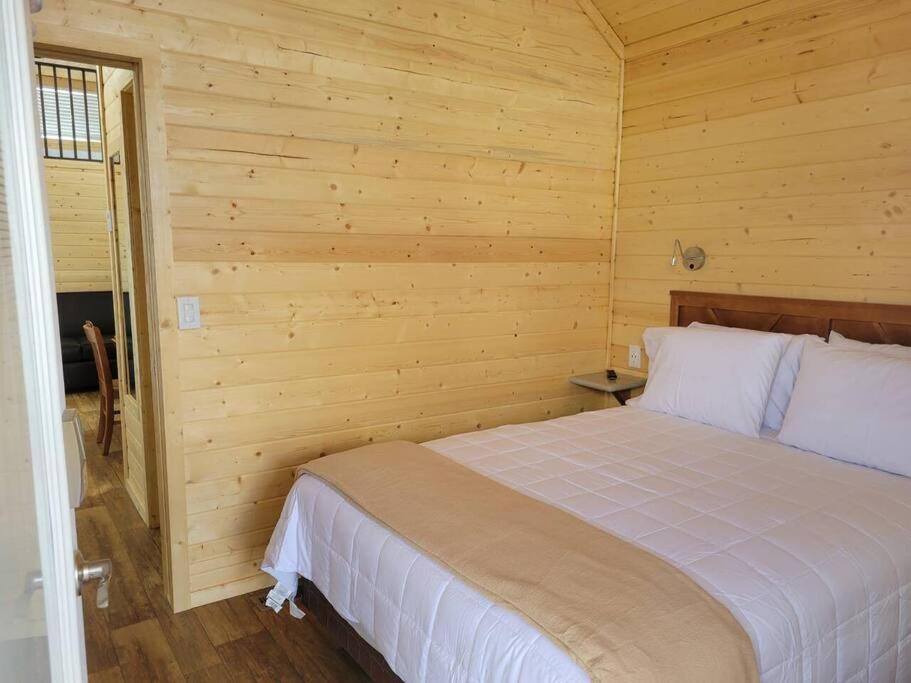 081 Tiny Home Nr Grand Canyon South Rim Sleeps 8 Вал Екстериор снимка